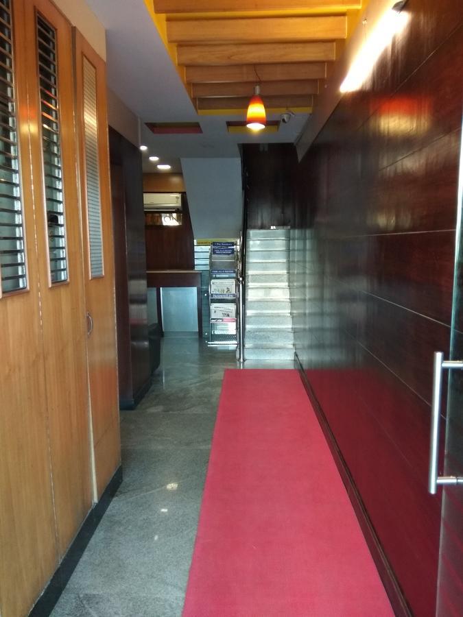 Hotel I-Way Residency Perungudi チェンナイ エクステリア 写真